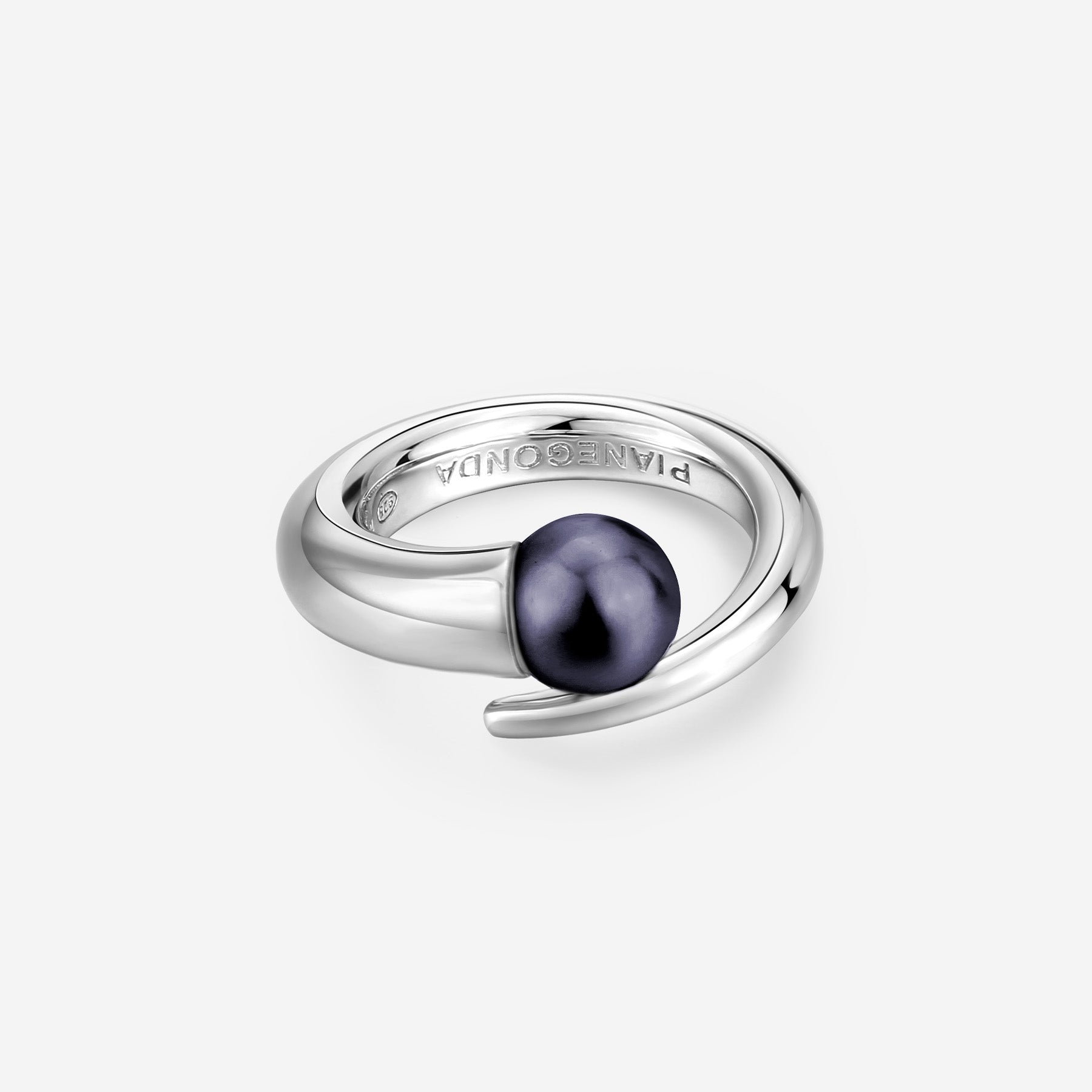 Pianegonda Ring with natural pearl - View 2