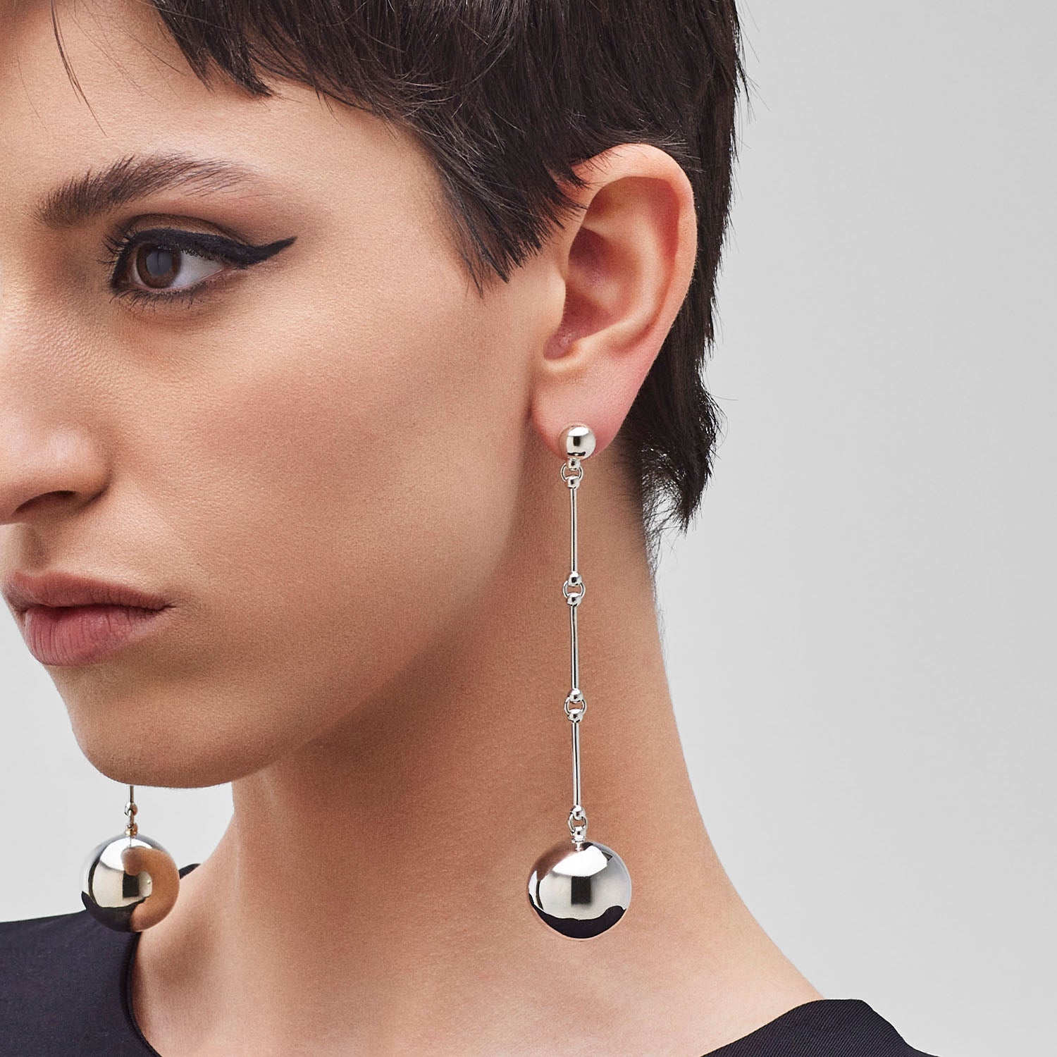 Pianegonda Long earrings - View 2