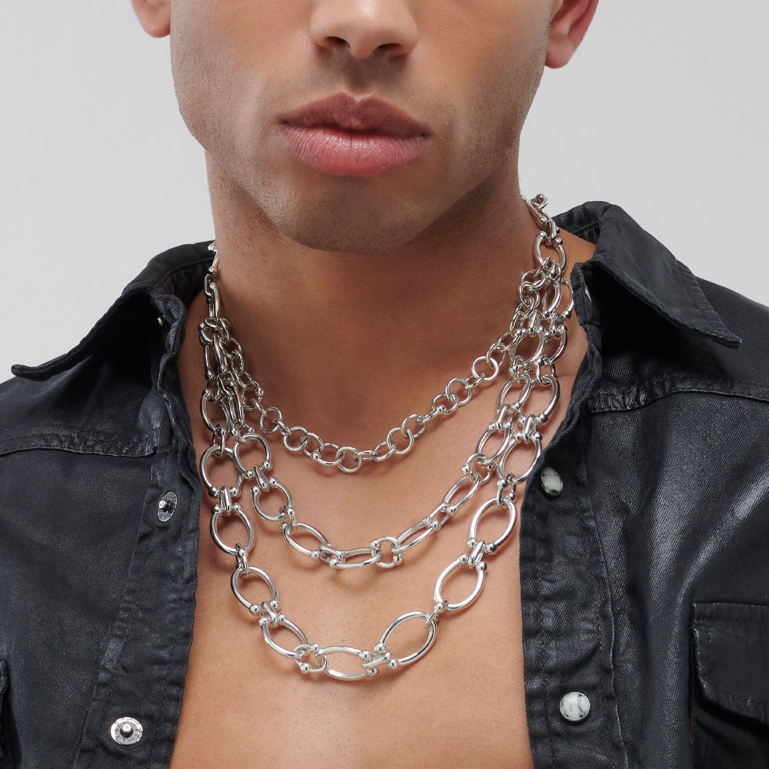 Pianegonda Triple-turn necklace - View 5