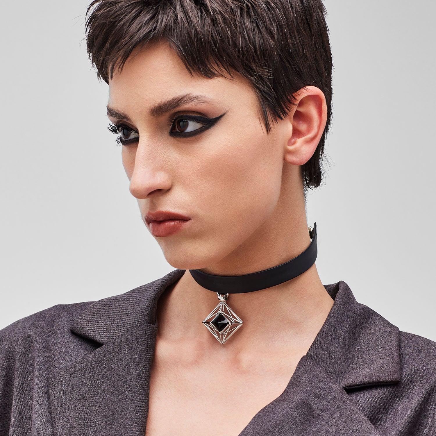 Pianegonda Choker with diamond shape pendant - View 4